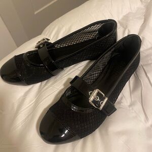NWOT Schutz mesh and patent leather Mary Janes size 8.5